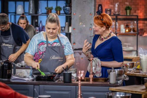 Manuela Wisbeck (l.); Enie van de Meiklokjes (r.)